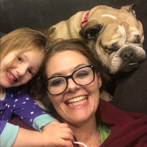 Welcome to my closet! Enjoy a few pictures of my bully and his baby ❤️❤️ - Picture 3 of 16